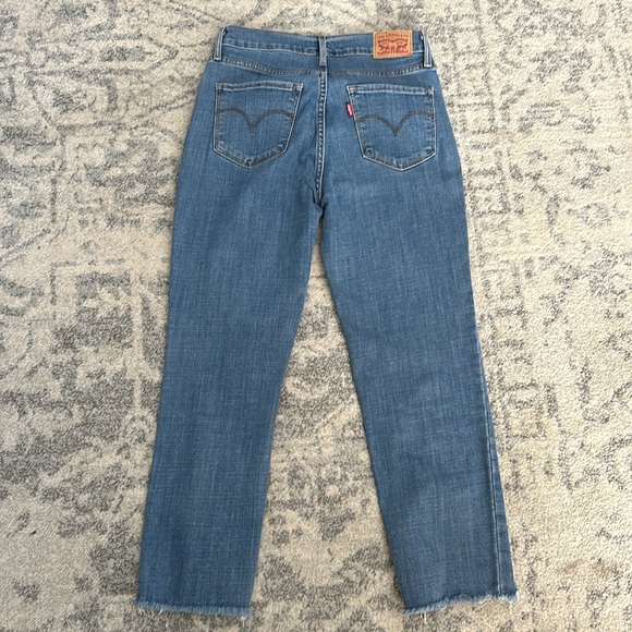 LEVI’S JEANS DENIM PANTS HIGH RISE STRAIGHT CROP SZ 28 NEW WITHOUT TAGS - Picture 3 of 6